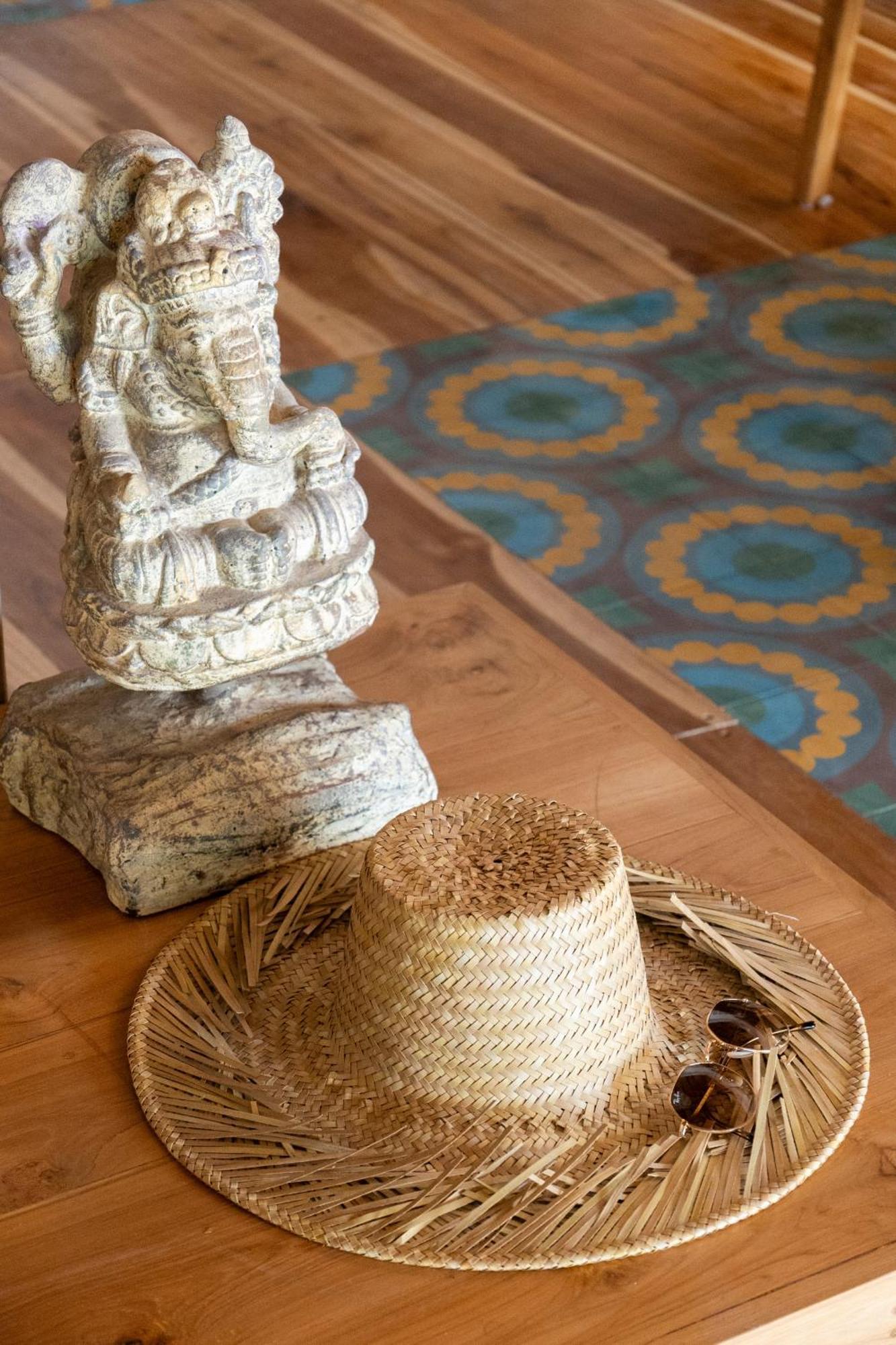 Mandala Beach Healing Rooms Гілі-Аїр Екстер'єр фото