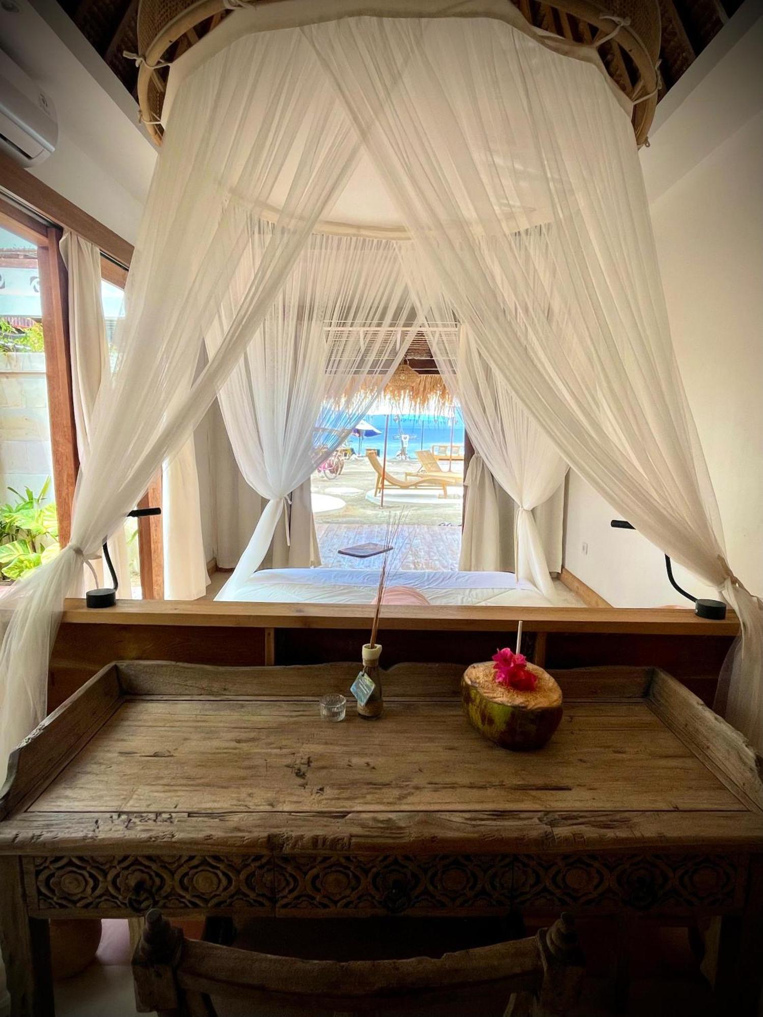 Mandala Beach Healing Rooms Гілі-Аїр Екстер'єр фото