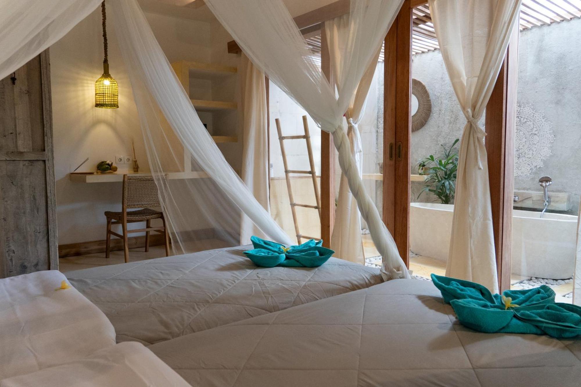 Mandala Beach Healing Rooms Гілі-Аїр Екстер'єр фото